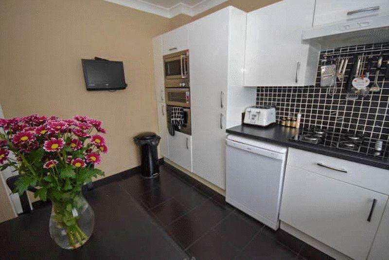 Kitchen / Breakfast