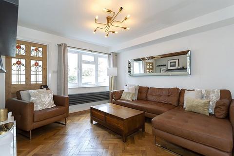 13 Rushett Road, Thames Ditton, KT7 0UX