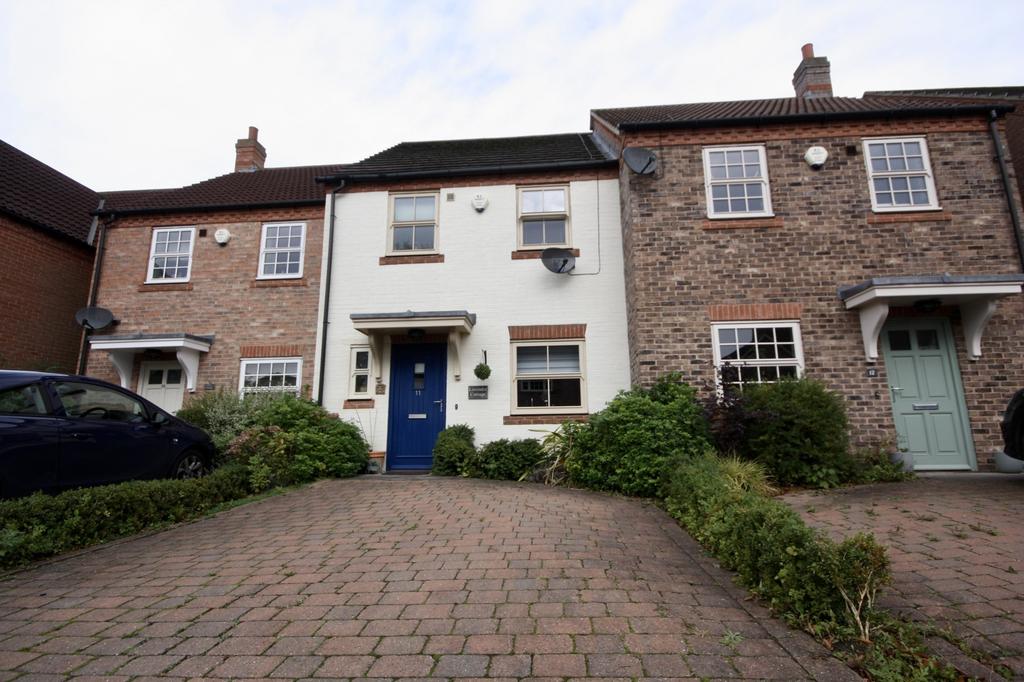 Burton Cliffe, Lincoln, lincolnshire, LN1 3 bed terraced house £850