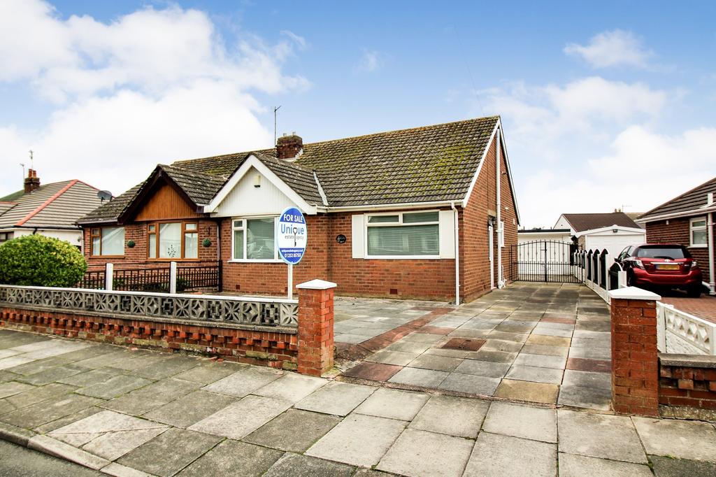 Northumberland Avenue, ThorntonCleveleys, FY5 2 bed bungalow for sale