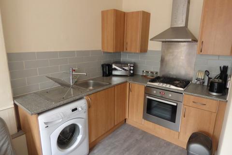 1 bedroom flat to rent, Angle Park Terrace, Ardmillan, Edinburgh, EH11