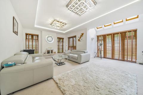 6 bedroom detached house for sale, Blagrove Crescent, Ruislip, Middlesex