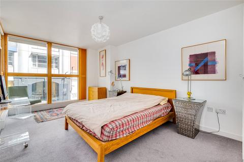1 bedroom flat to rent, Featherstone Street, London
