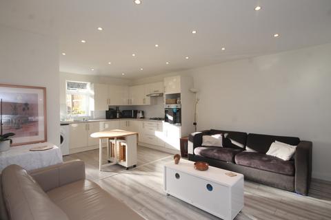 Fulford Grove, South Oxhey, WD19