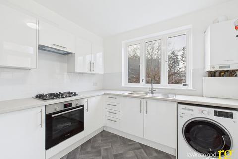 1 bedroom maisonette to rent, Holwell Place, Pinner