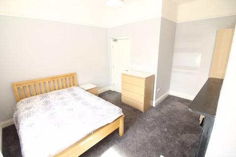 undefined, Holly Avenue, Newcastle Upon Tyne NE2