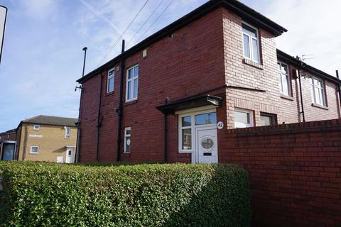 2 bedroom apartment to rent, Forrest Road, Wallsend NE28