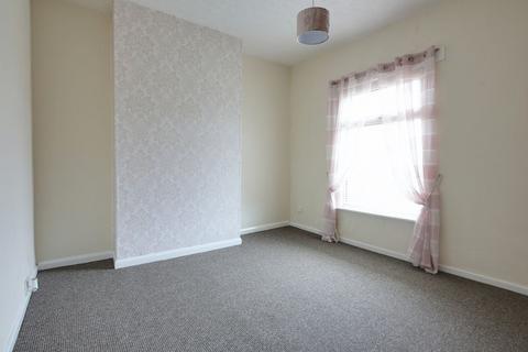 2 bedroom house to rent, Syddall Street, St. Helens