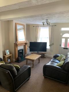 3 bedroom terraced house to rent, Wright Street, Codnor DE5