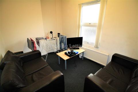 undefined, Wokingham Road, Reading - MOST BILLS INCLUDED
