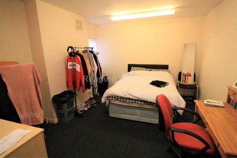 undefined, Wokingham Road, Reading - MOST BILLS INCLUDED