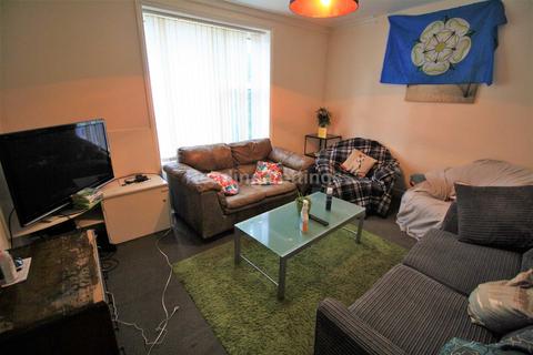 undefined, Donnington Gardens, Reading - GAS INCLUDED