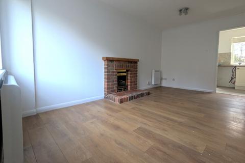 2 bedroom end of terrace house to rent, Romsey   Bramble Drive   UNFURNISHED