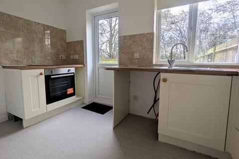 2 bedroom end of terrace house to rent, Romsey   Bramble Drive   UNFURNISHED