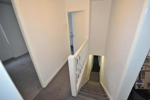 2 bedroom flat to rent, 102A Liverpool Road, Cadishead M44 5AN