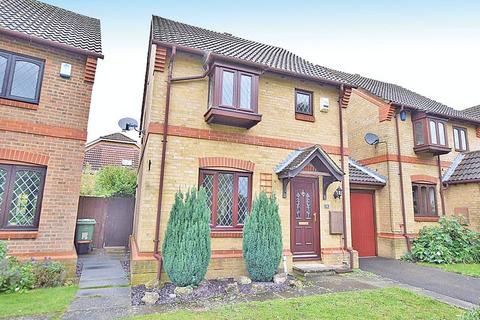 3 bedroom house to rent, Peverel Drive, Maidstone