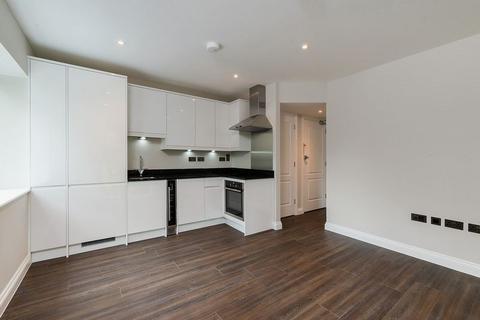 undefined, Flambard Way, Godalming GU7
