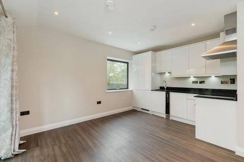 undefined, Flambard Way, Godalming GU7