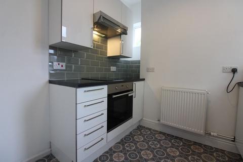 2 bedroom terraced house to rent - Rhiw Parc Road, Abertillery