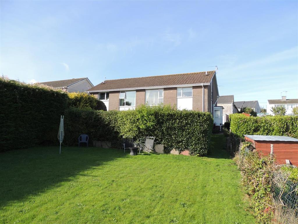 Eastbourne Road, St. Austell 2 bed apartment £125,000