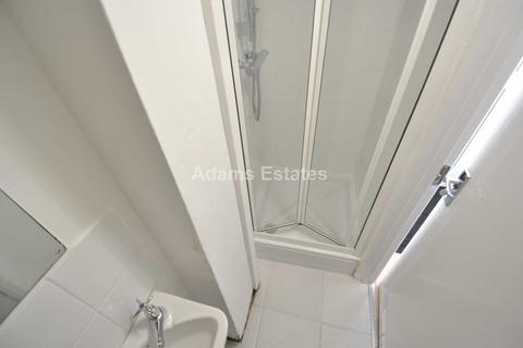 undefined, Watlington Street, Reading