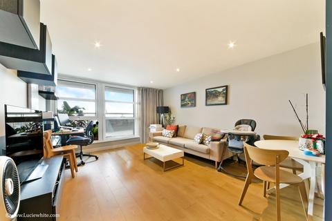 2 bedroom apartment to rent, Swish Apartments, Putney