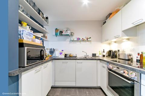 2 bedroom apartment to rent, Swish Apartments, Putney