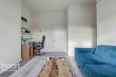 1 bedroom flat to rent, Gleneldon Road, Streatham SW16