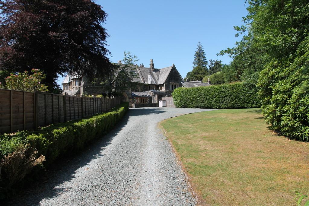 Driveway and front elevation