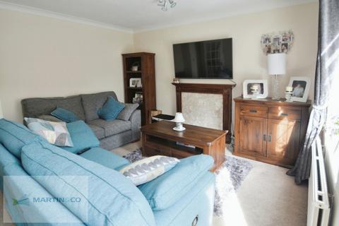 3 bedroom terraced house to rent, Hawthorne Lodge, Ashley Road