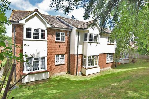 1 bedroom apartment to rent, Chiltern Close, Maidstone