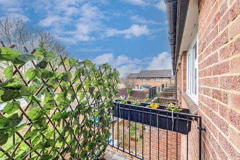 29 Brangwyn Crescent, London, SW19 2UA