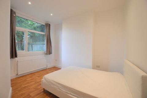 2 bedroom ground floor flat to rent, Rutland Road, Central Harrow