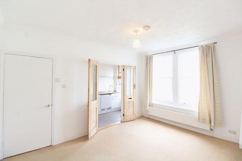 2 bedroom apartment to rent, Victoria Grove, Southsea