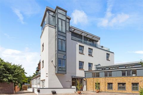 2 bedroom penthouse to rent - Porteus Place, Clapham, London, SW4