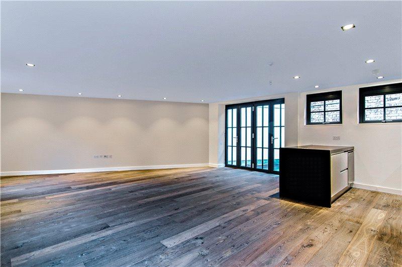 Reception-Kitchen