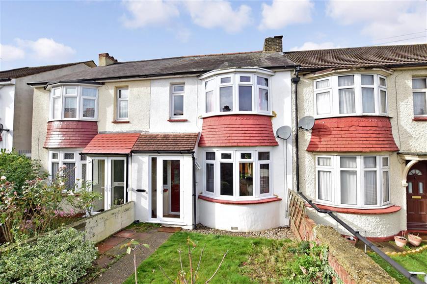 Palmerston Road, Chatham, Kent 3 bed terraced house £220,000