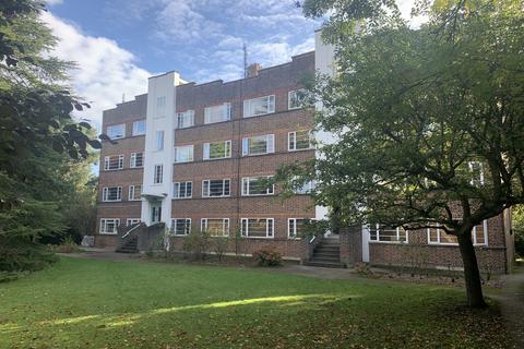 2 bedroom flat to rent, Park Court, Park Road, Hampton Wick, Kingston upon Thames KT1