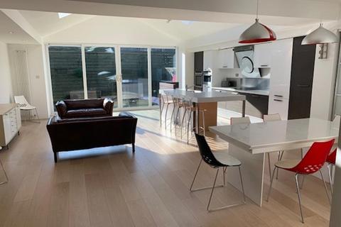 undefined, Rubislaw Den South, Aberdeen, AB15