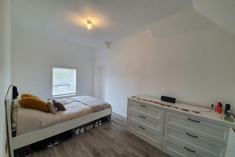 1 bedroom apartment to rent, Bread Street, Penzance