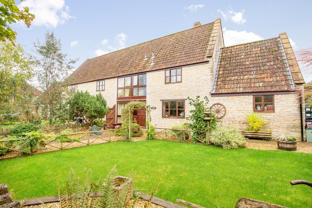 Broad Street, Charlton Adam 3 bed barn conversion £379,950