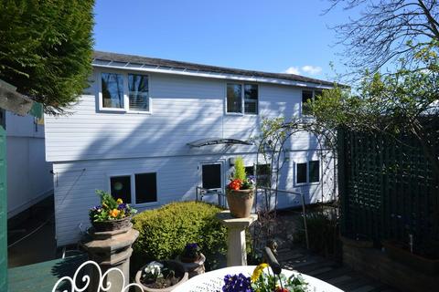 3 bedroom property for sale, Taggs Island, Hampton