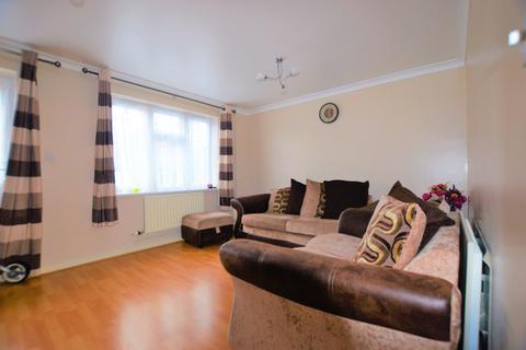 undefined, Old Manor Road, Southall