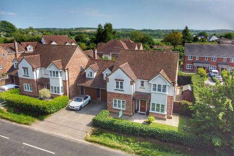 5 bedroom detached house for sale, Shefford Road, Clophill, Bedfordshire, MK45