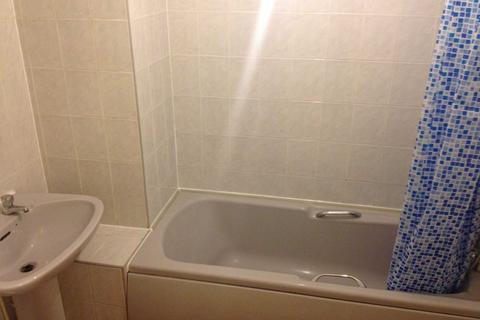 1 bedroom flat to rent, Brook Road, Fallowfield