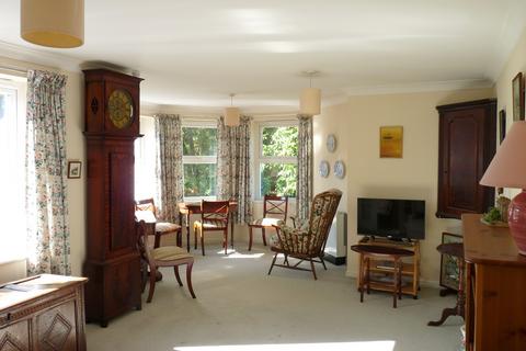 2 bedroom retirement property for sale, Central Edenbridge