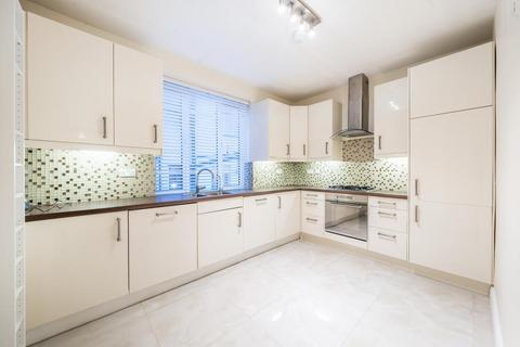 undefined, Finchley Road,  London,  NW3