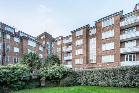 undefined, Finchley Road,  London,  NW3