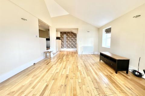 2 bedroom apartment to rent, Collingwood Terrace, Jesmond, Newcastle Upon Tyne, NE2
