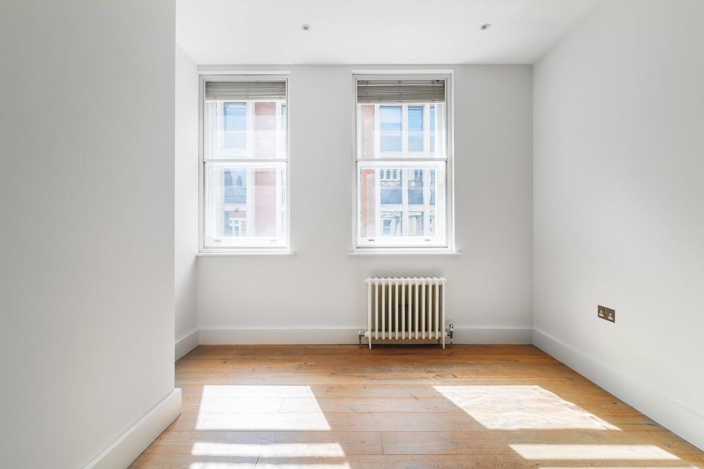 Long Acre bedroom